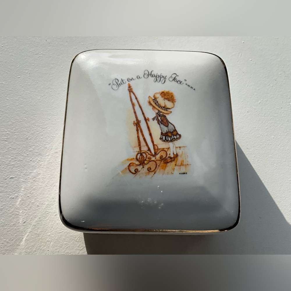 Vintage Holly Hobbie Trinket Box “Put on a Happy Face” 1970s Japan